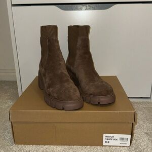 Steve Madden Hutch Suede boots